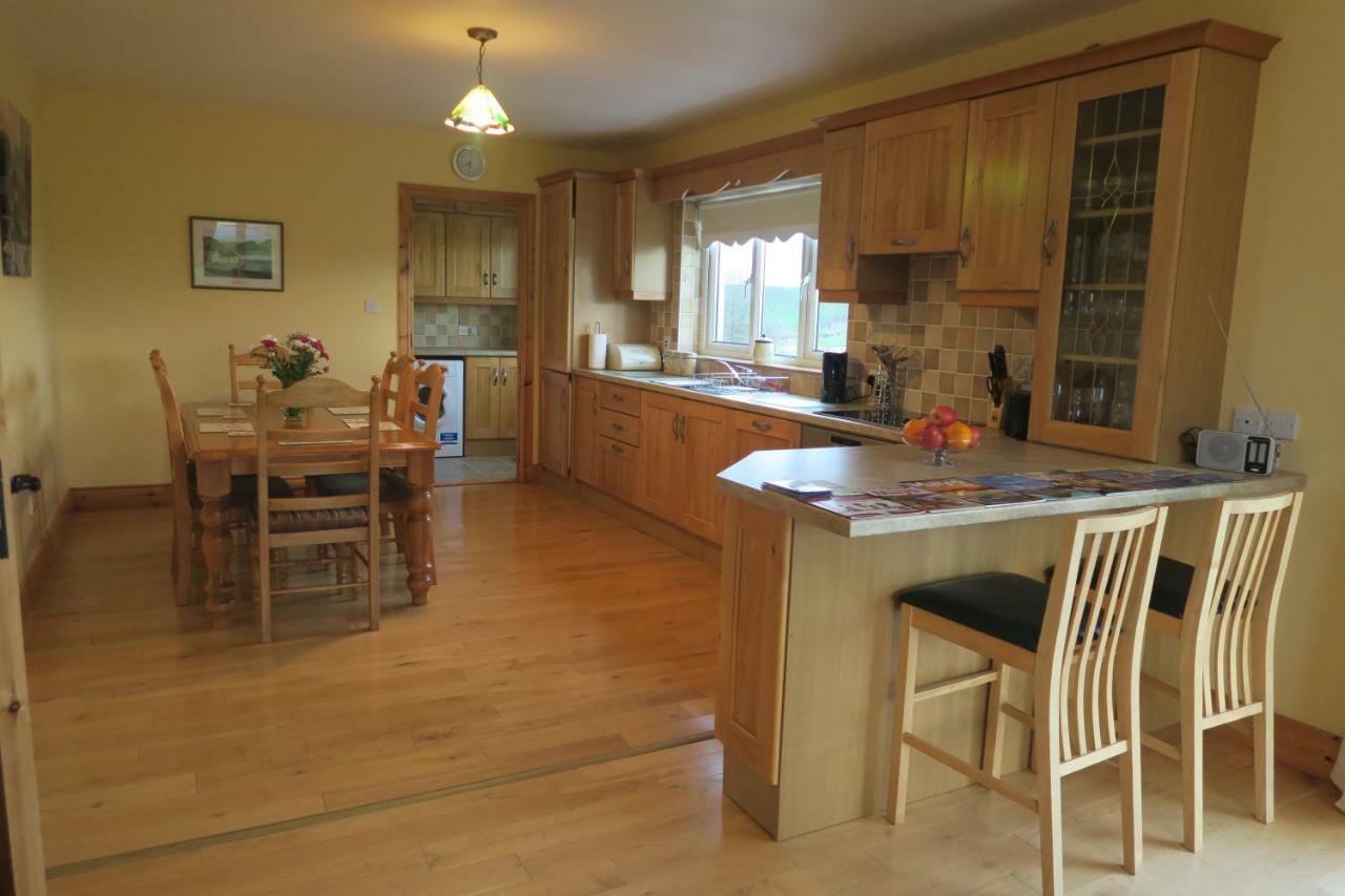 Thistledown - Ballina - Crossmolina - County Mayo - Sleeps 8 - Sister Property To Inglewood Exterior photo