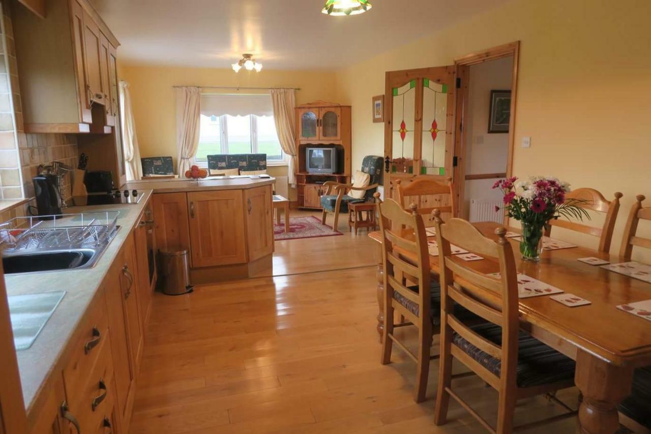 Thistledown - Ballina - Crossmolina - County Mayo - Sleeps 8 - Sister Property To Inglewood Exterior photo